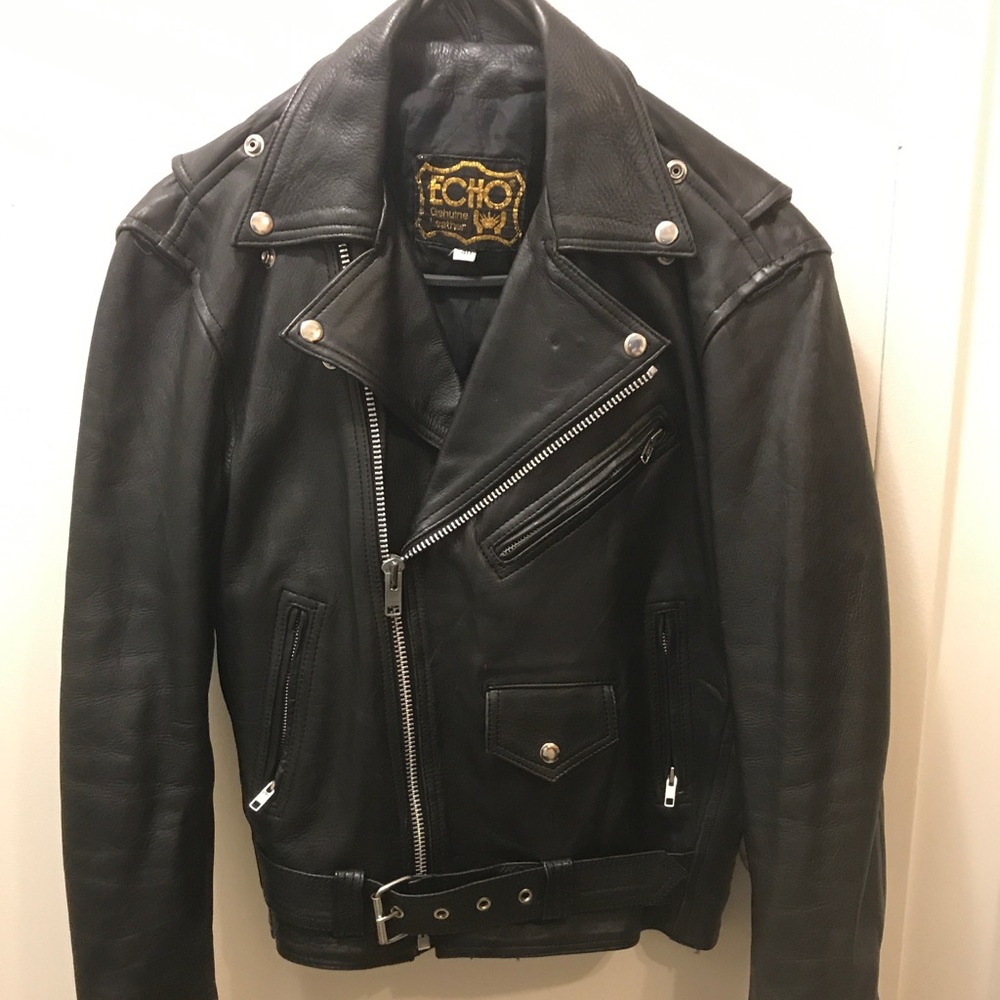 Real leather monocycle jacket,good condition.